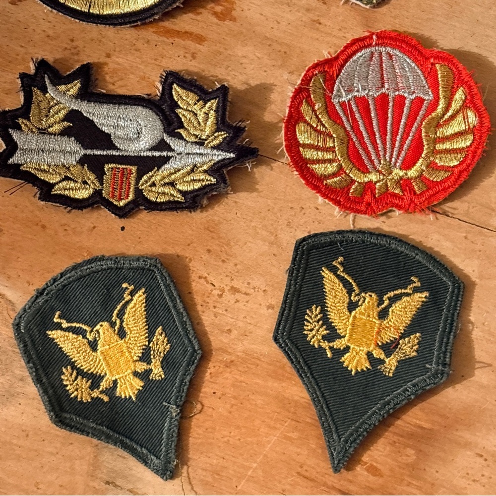 Vintage Military Patches - Picture 5 of 6